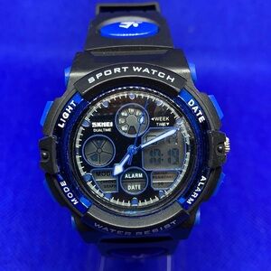 SKMEI kids sports watch - like new